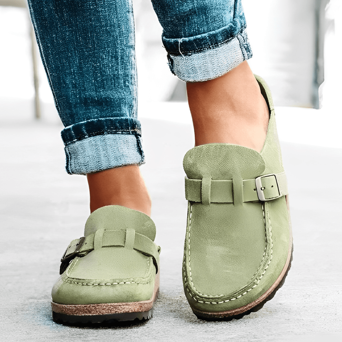 Selma™ | Lyxiga Ortopediska Tofflor med Stilren Läderlook